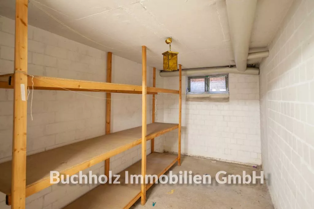 Immobilienangebot - Buchholz in der Nordheide - Alle - Buchholz, Kapitalanlage oder Selbstnutzung, Wohnen mitten im Geschehen, mit PkW-Außenstellplatz