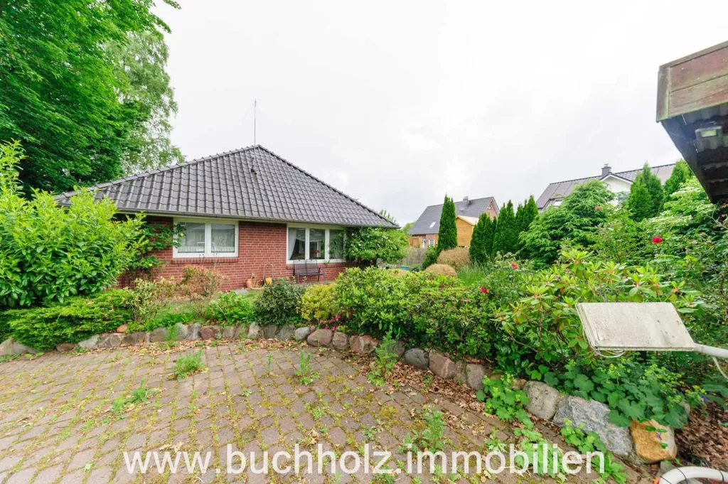 Immobilienangebot - Buchholz in der Nordheide - Alle - Buchholz - Viebrock-Einfamilienhaus mit Wärmepumpe, Terrasse, Garten und Carport in ruhiger Lage