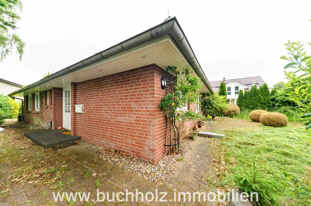 Immobilienangebot - Buchholz in der Nordheide - Alle - Buchholz - Viebrock-Einfamilienhaus mit Wärmepumpe, Terrasse, Garten und Carport in ruhiger Lage