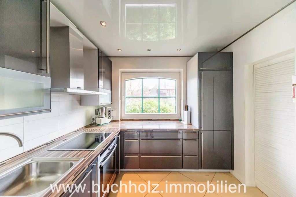 Immobilienangebot - Seevetal - Alle - Speckgürtel Hamburg,
Großzügiges Familienanwesen mit Wellnessbereich und durchdachtem Wohnkomfort