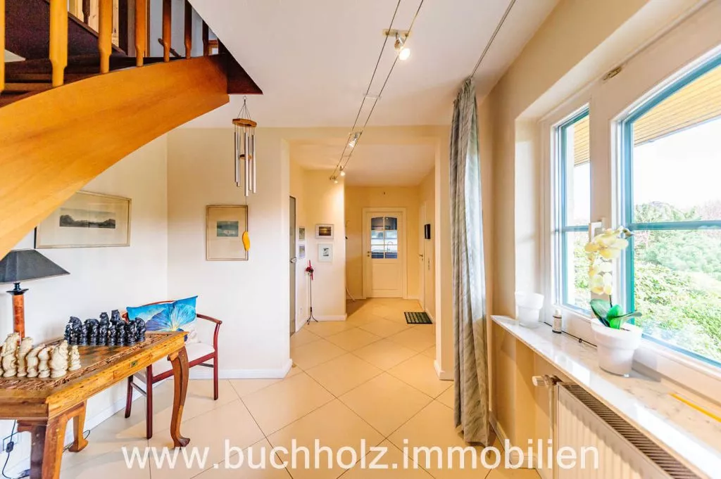 Immobilienangebot - Seevetal - Alle - Speckgürtel Hamburg,
Großzügiges Familienanwesen mit Wellnessbereich und durchdachtem Wohnkomfort