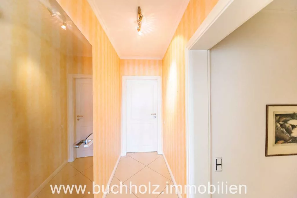 Immobilienangebot - Seevetal - Alle - Speckgürtel Hamburg,
Großzügiges Familienanwesen mit Wellnessbereich und durchdachtem Wohnkomfort