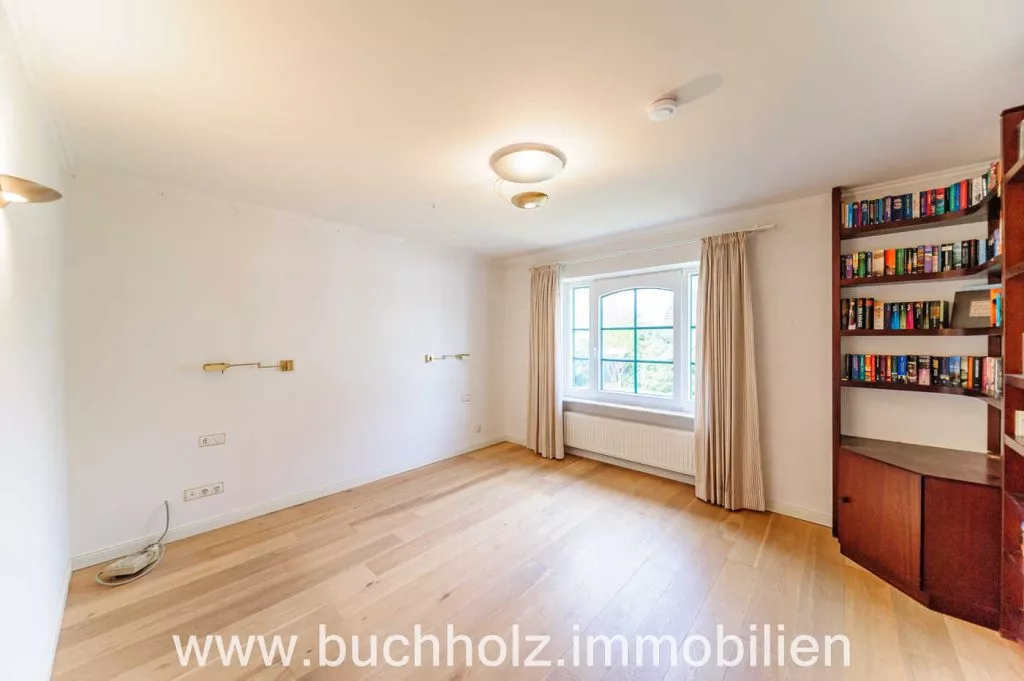 Immobilienangebot - Seevetal - Alle - Speckgürtel Hamburg,
Großzügiges Familienanwesen mit Wellnessbereich und durchdachtem Wohnkomfort
