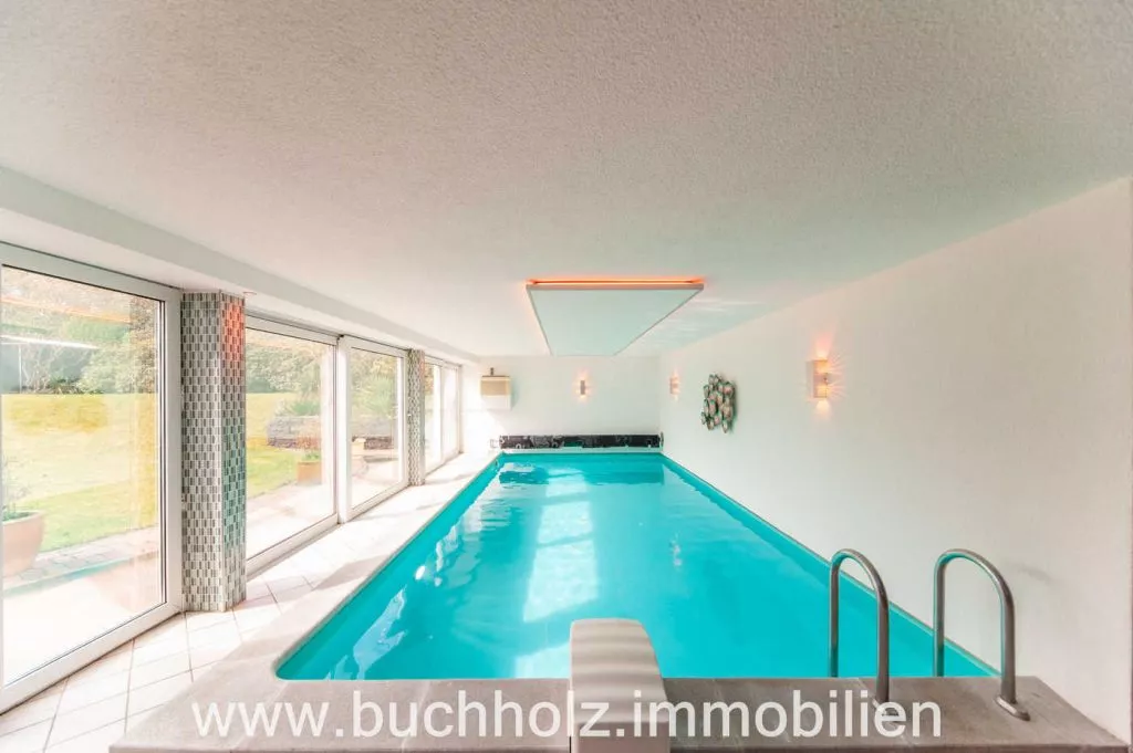 Immobilienangebot - Seevetal - Alle - Speckgürtel Hamburg,
Großzügiges Familienanwesen mit Wellnessbereich und durchdachtem Wohnkomfort