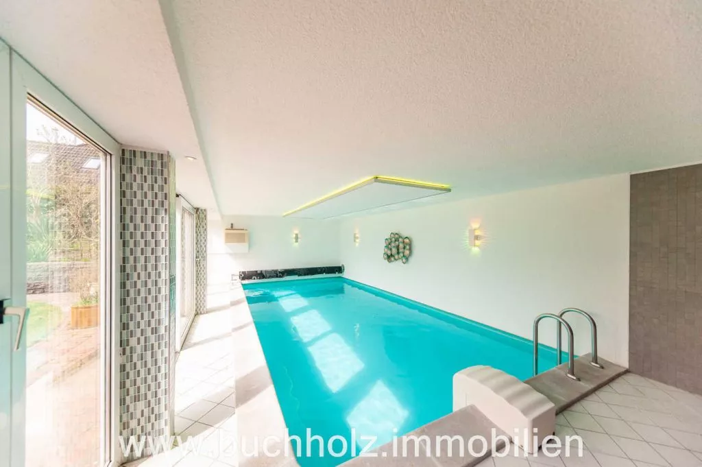 Immobilienangebot - Seevetal - Alle - Speckgürtel Hamburg,
Großzügiges Familienanwesen mit Wellnessbereich und durchdachtem Wohnkomfort