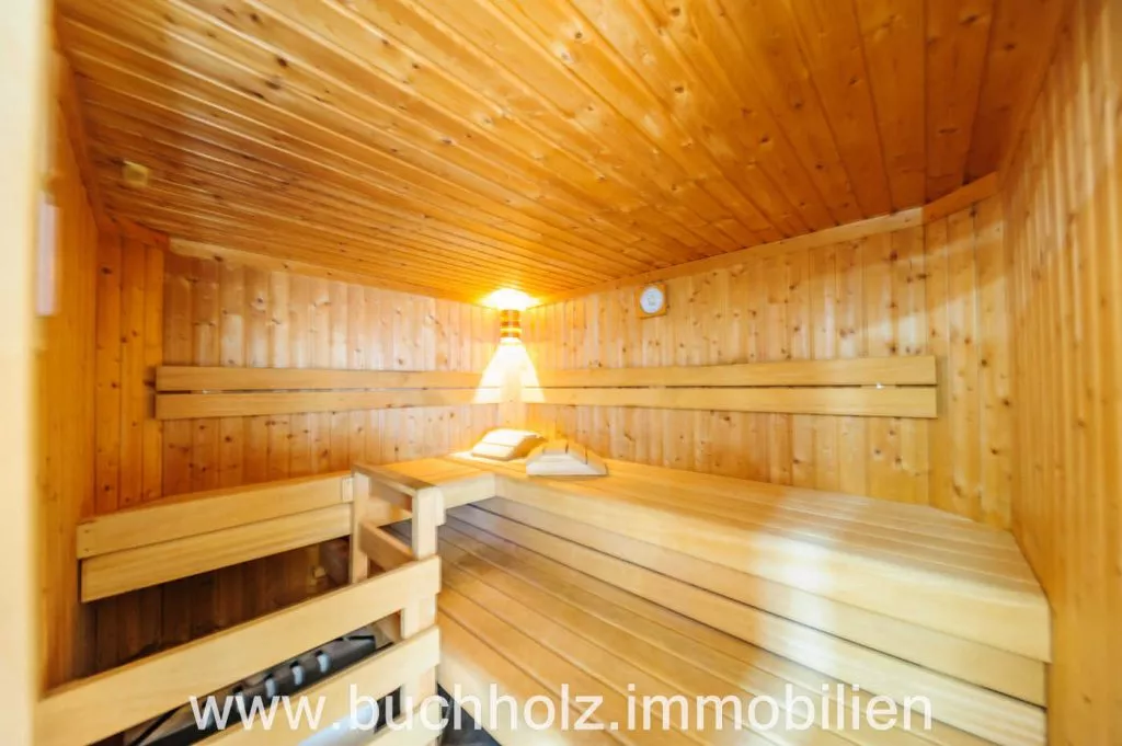 Immobilienangebot - Seevetal - Alle - Speckgürtel Hamburg,
Großzügiges Familienanwesen mit Wellnessbereich und durchdachtem Wohnkomfort
