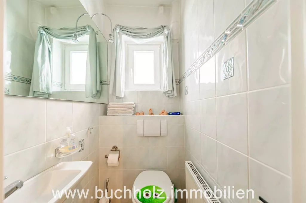 Immobilienangebot - Seevetal - Alle - Speckgürtel Hamburg,
Großzügiges Familienanwesen mit Wellnessbereich und durchdachtem Wohnkomfort
