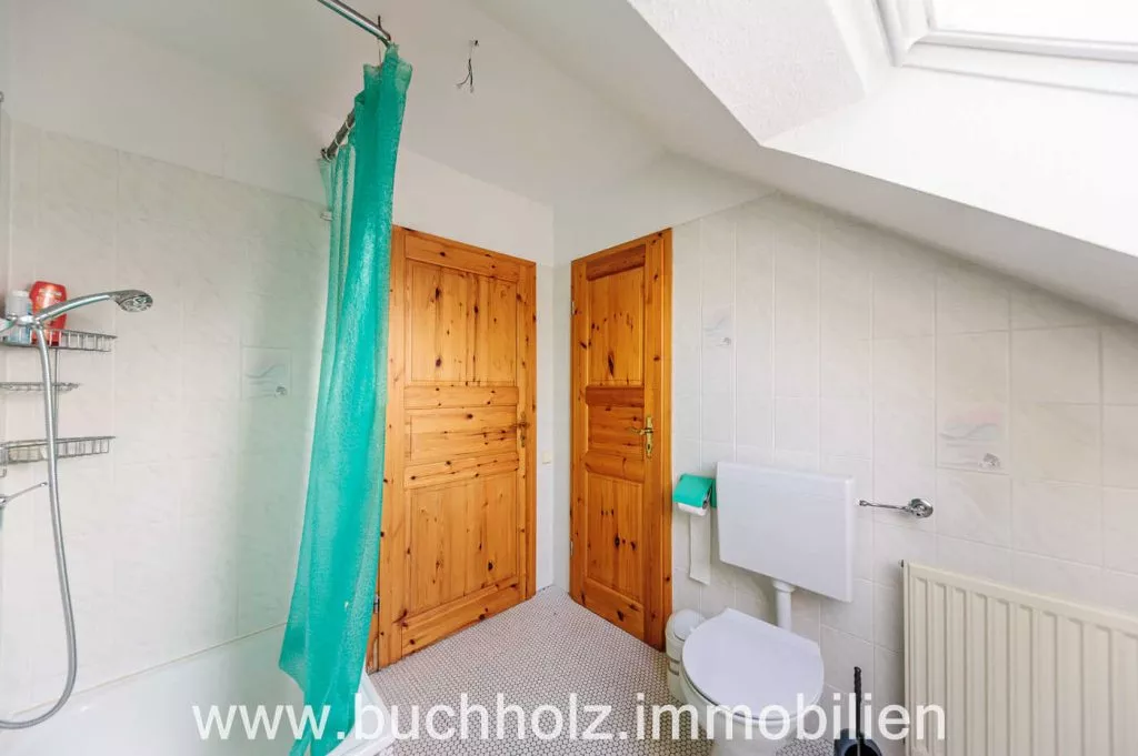 Immobilienangebot - Seevetal - Alle - Speckgürtel Hamburg,
Großzügiges Familienanwesen mit Wellnessbereich und durchdachtem Wohnkomfort