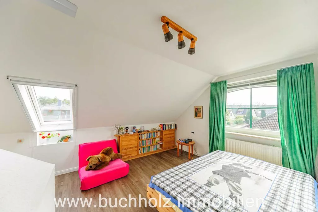Immobilienangebot - Seevetal - Alle - Speckgürtel Hamburg,
Großzügiges Familienanwesen mit Wellnessbereich und durchdachtem Wohnkomfort