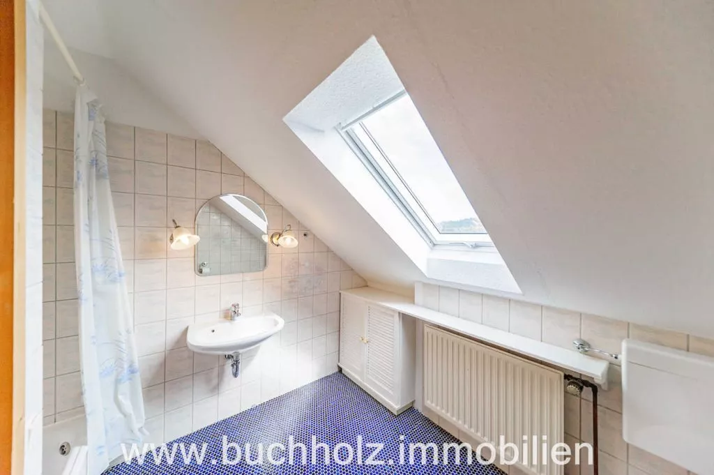 Immobilienangebot - Seevetal - Alle - Speckgürtel Hamburg,
Großzügiges Familienanwesen mit Wellnessbereich und durchdachtem Wohnkomfort