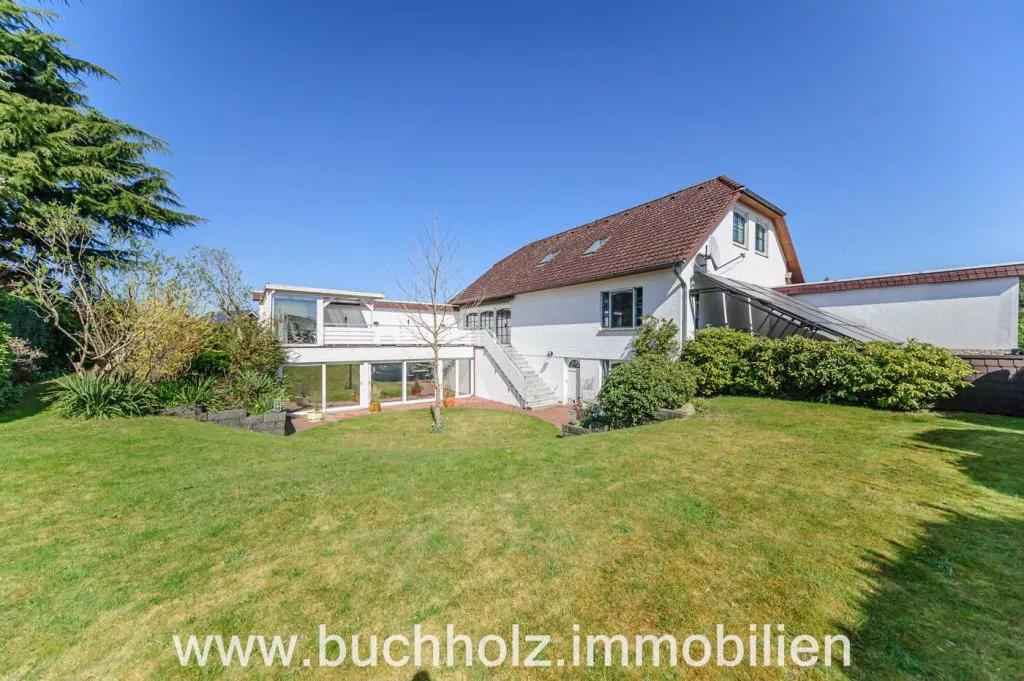Immobilienangebot - Seevetal - Alle - Speckgürtel Hamburg,
Großzügiges Familienanwesen mit Wellnessbereich und durchdachtem Wohnkomfort