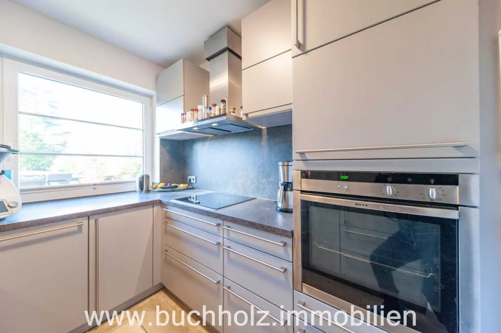 Immobilienangebot - Buchholz - Alle - Buchholz - Maisonettewohnung mit Blick ins Grüne, 2 Pkw-Stellplätze, 2 Balkone und eine Terrasse