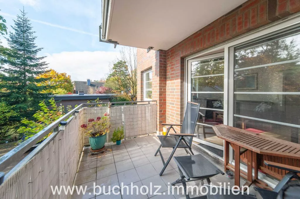 Immobilienangebot - Buchholz - Alle - Buchholz - Maisonettewohnung mit Blick ins Grüne, 2 Pkw-Stellplätze, 2 Balkone und eine Terrasse
