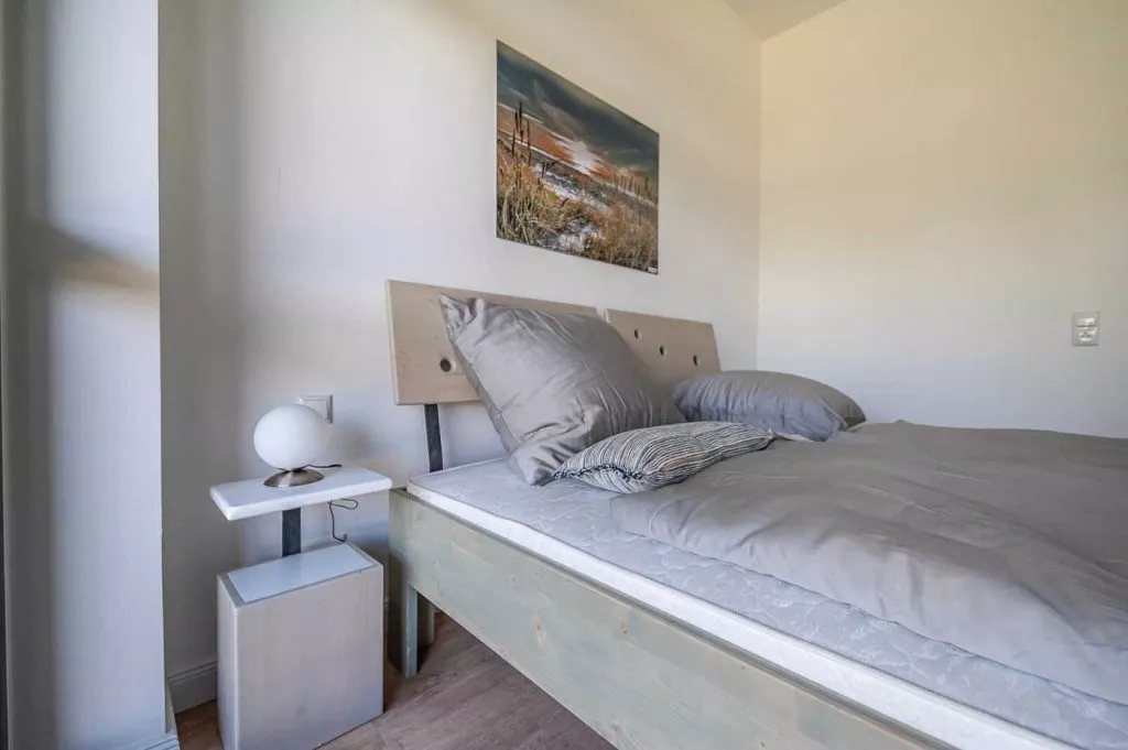 Immobilienangebot - Hohenkirchen / Hohen Wieschendorf - Alle - Hohen- Wieschendorf -Traumhaft gelegenes Apartment mit Terrasse & Garten am Ostsee-Golfplatz -