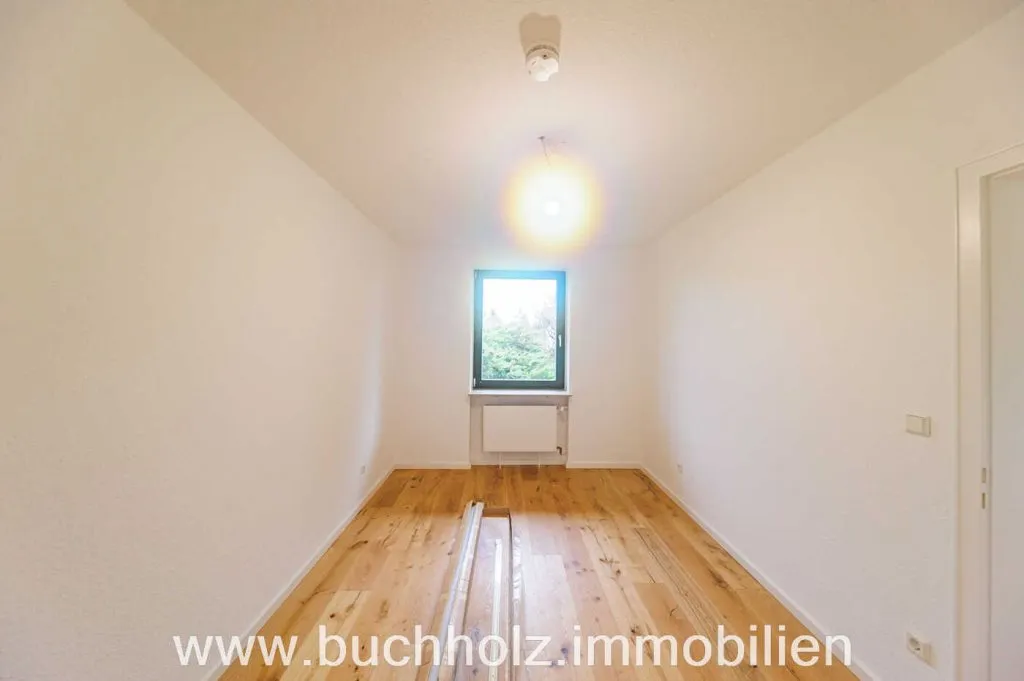 Immobilienangebot - Schierhorn - Alle - Kurz vor Hamburg - traumhaft im Grünen
Gepflegtes Zinshaus mit 10 Wohneinheiten,Top vermietet