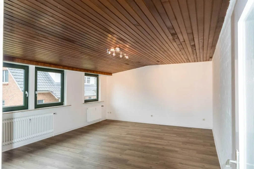 Immobilienangebot - Schierhorn - Alle - Kurz vor Hamburg - traumhaft im Grünen
Gepflegtes Zinshaus mit 10 Wohneinheiten,Top vermietet