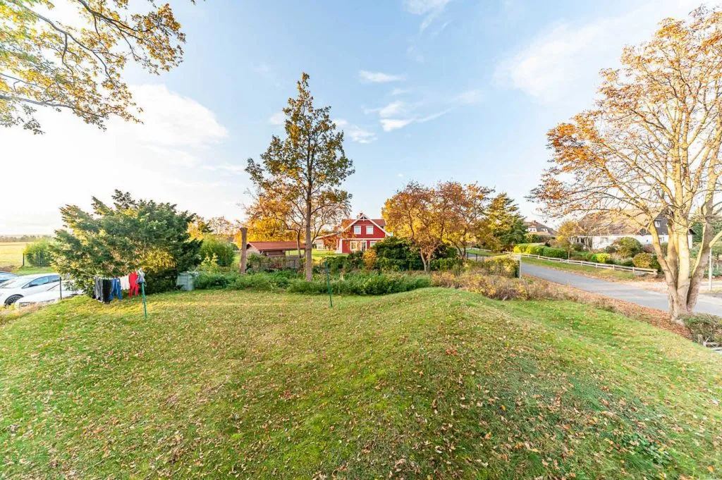 Immobilienangebot - Schierhorn - Alle - Kurz vor Hamburg - traumhaft im Grünen
Gepflegtes Zinshaus mit 10 Wohneinheiten,Top vermietet