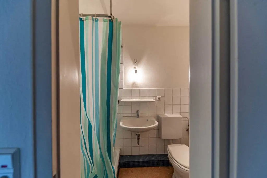 Immobilienangebot - Schierhorn - Alle - Kurz vor Hamburg - traumhaft im Grünen
Gepflegtes Zinshaus mit 10 Wohneinheiten,Top vermietet