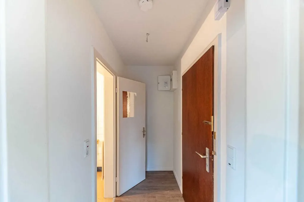 Immobilienangebot - Schierhorn - Alle - Kurz vor Hamburg - traumhaft im Grünen
Gepflegtes Zinshaus mit 10 Wohneinheiten,Top vermietet