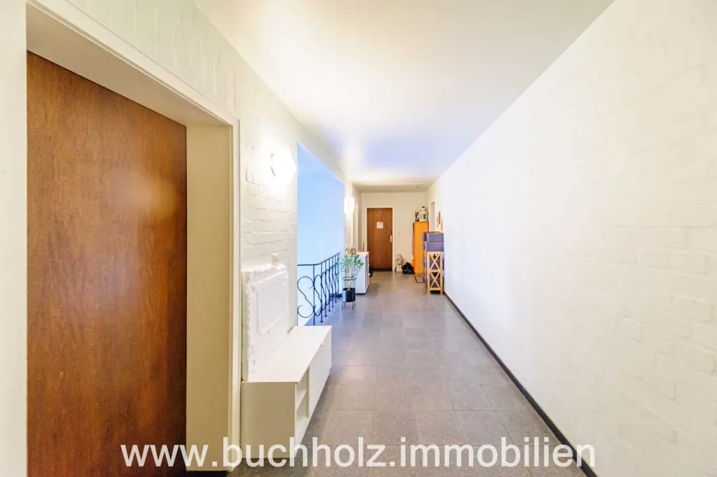 Immobilienangebot - Schierhorn - Alle - Kurz vor Hamburg - traumhaft im Grünen
Gepflegtes Zinshaus mit 10 Wohneinheiten,Top vermietet