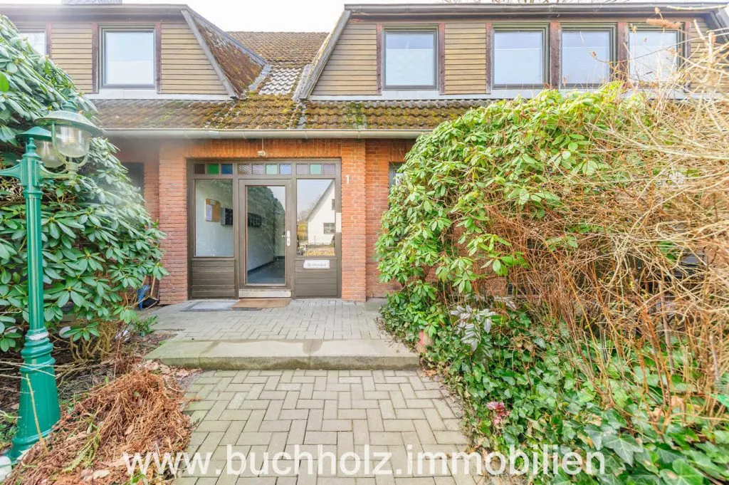 Immobilienangebot - Schierhorn - Alle - Kurz vor Hamburg - traumhaft im Grünen
Gepflegtes Zinshaus mit 10 Wohneinheiten,Top vermietet