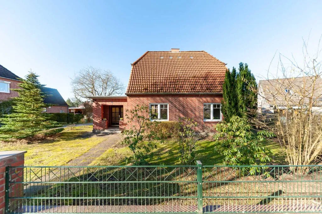Immobilienangebot - Buchholz in der Nordheide - Alle - Sprötze – saniert und renoviert – Wohnen mit besonderem Charakter, Garten, Bahnhof fußläufig