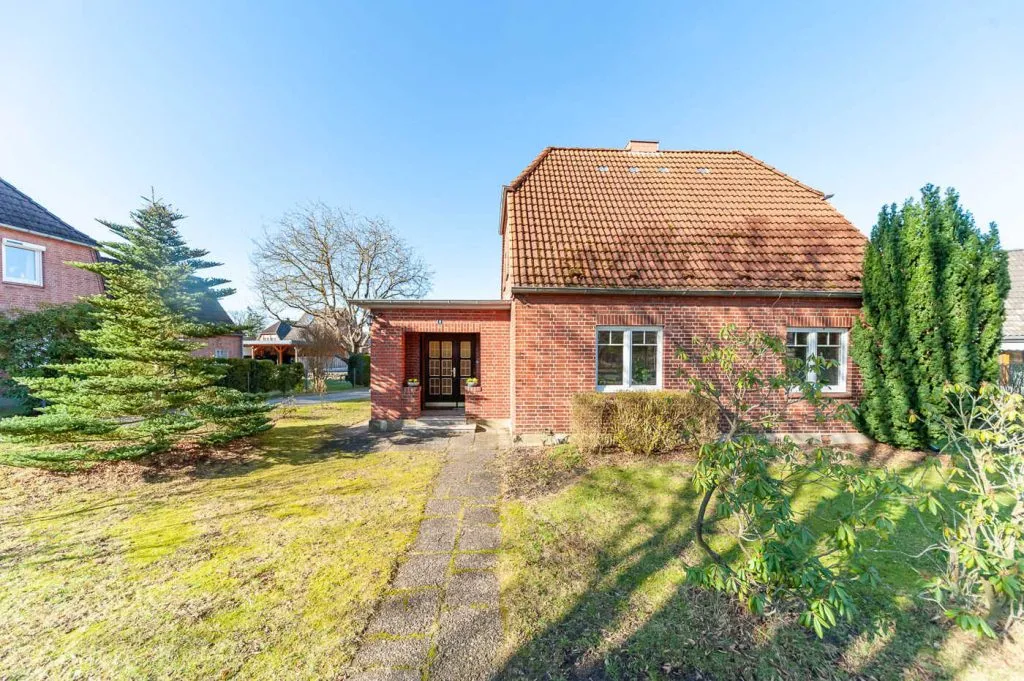 Immobilienangebot - Buchholz in der Nordheide - Alle - Sprötze – saniert und renoviert – Wohnen mit besonderem Charakter, Garten, Bahnhof fußläufig