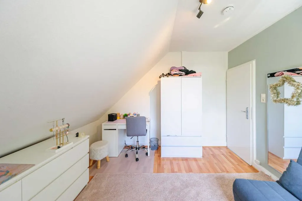Immobilienangebot - Rosengarten - Alle - Kurz vor Hamburg – zwei Doppelhaushälften, vier Mieteinheiten, ein starkes Invest, Top vermietet