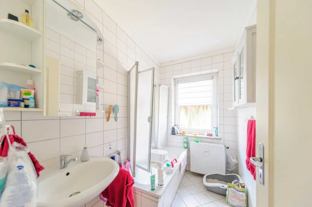 Immobilienangebot - Rosengarten - Alle - Kurz vor Hamburg – zwei Doppelhaushälften, vier Mieteinheiten, ein starkes Invest, Top vermietet
