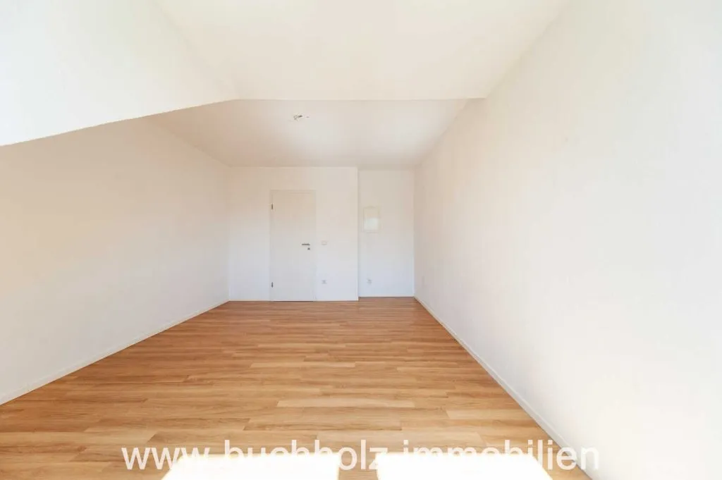 Immobilienangebot - Buchholz - Alle - Buchholz - 2-Zimmer - Dachgeschoss - im Grünen gelegen